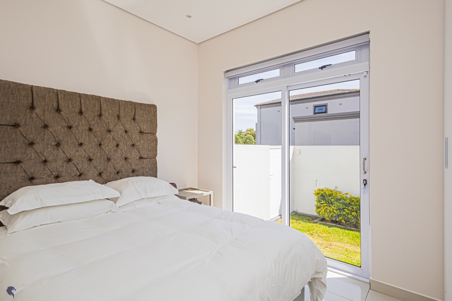 6 Bedroom Property for Sale in Country Club Western Cape